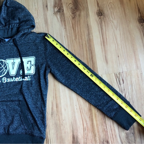 LOVE RAIDER BASKETBALL Hoodie Long Sleeve Top Small Black Gray Women’s - Picture 9 of 16